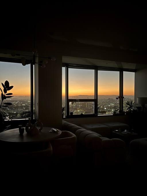 Luxury Highrise Condo Downtown La Los Angeles Exteriör bild